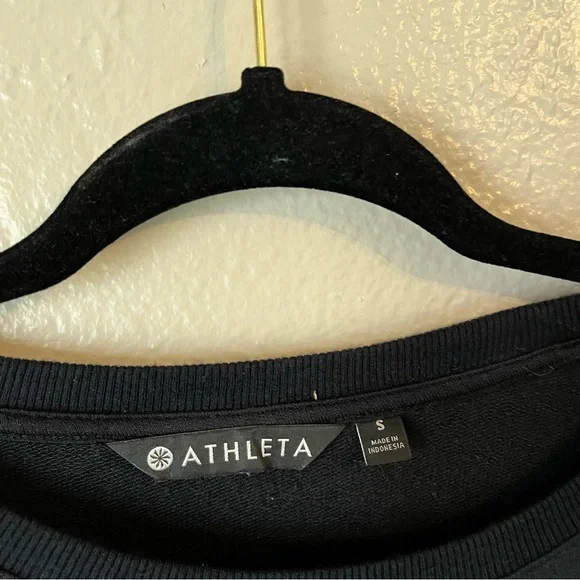 Athleta Nirvana Black Twist Front Long Sleeve Long Line Top size S Modal - Picture 5 of 6